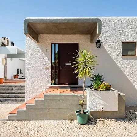 Dom wakacyjny Sunny With Golf Front View Vilamoura