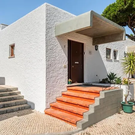 Sunny With Golf Front View Виламура